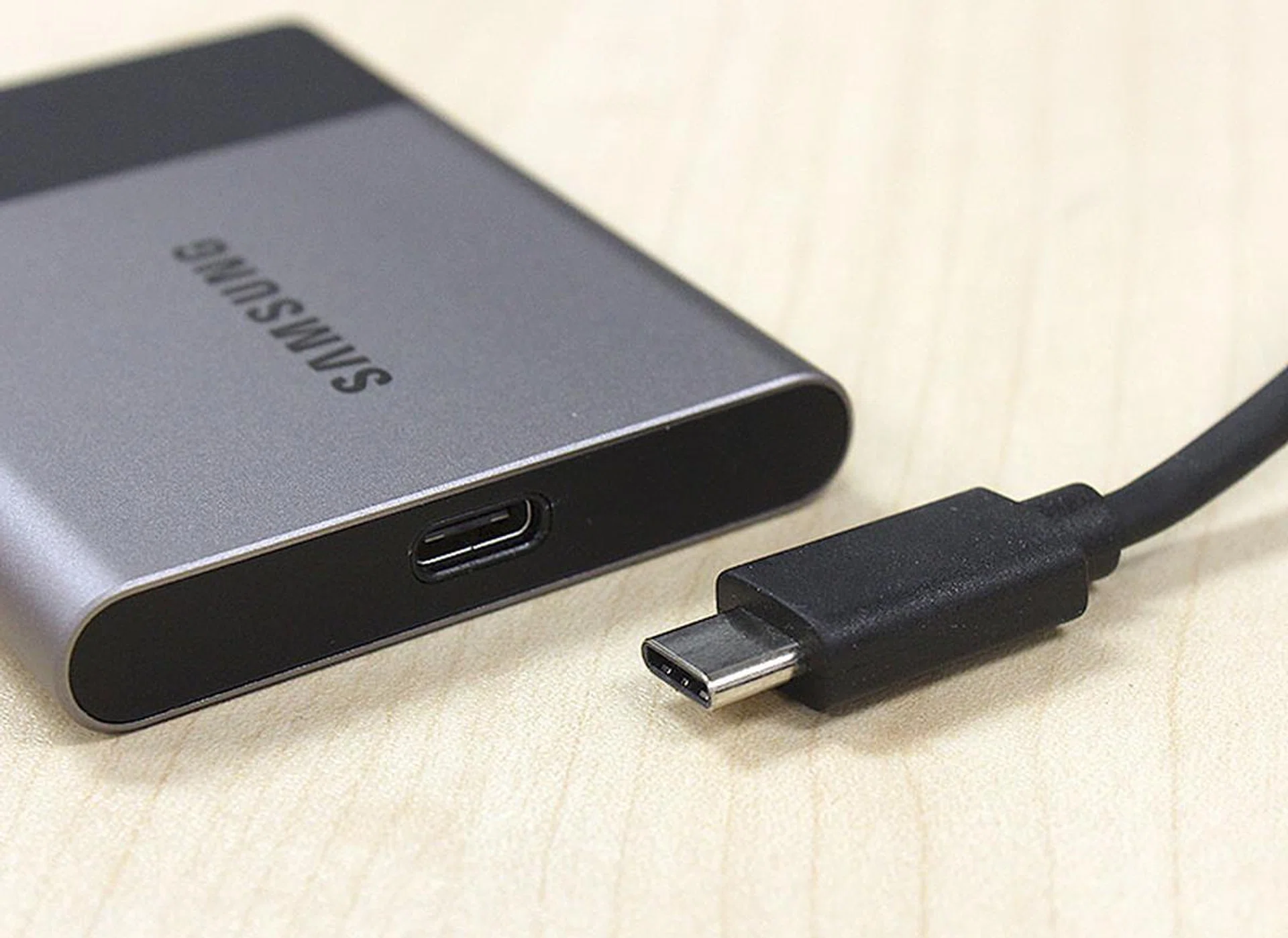 The T3 has a USB Type-C port, but it only supports Gen 1 speeds, so only up to 5Gbps. That's similar to USB 3.0 so we are not expecting any drastic changes to performance.