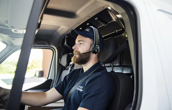 The Blue Tiger Solare headset automatically recharges from indoor and outdoor light.