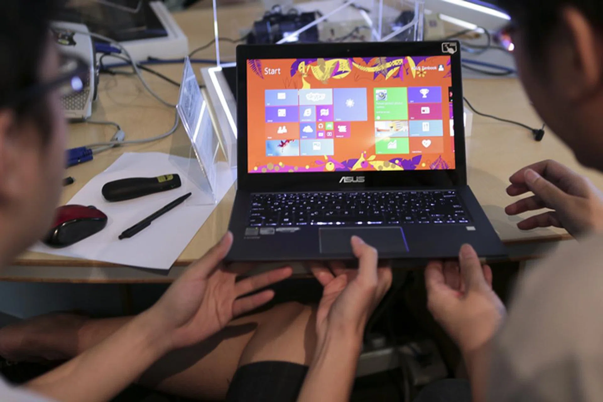 Thanks to the session, attendees were able to figure out which Zenbook model better suits their needs. 