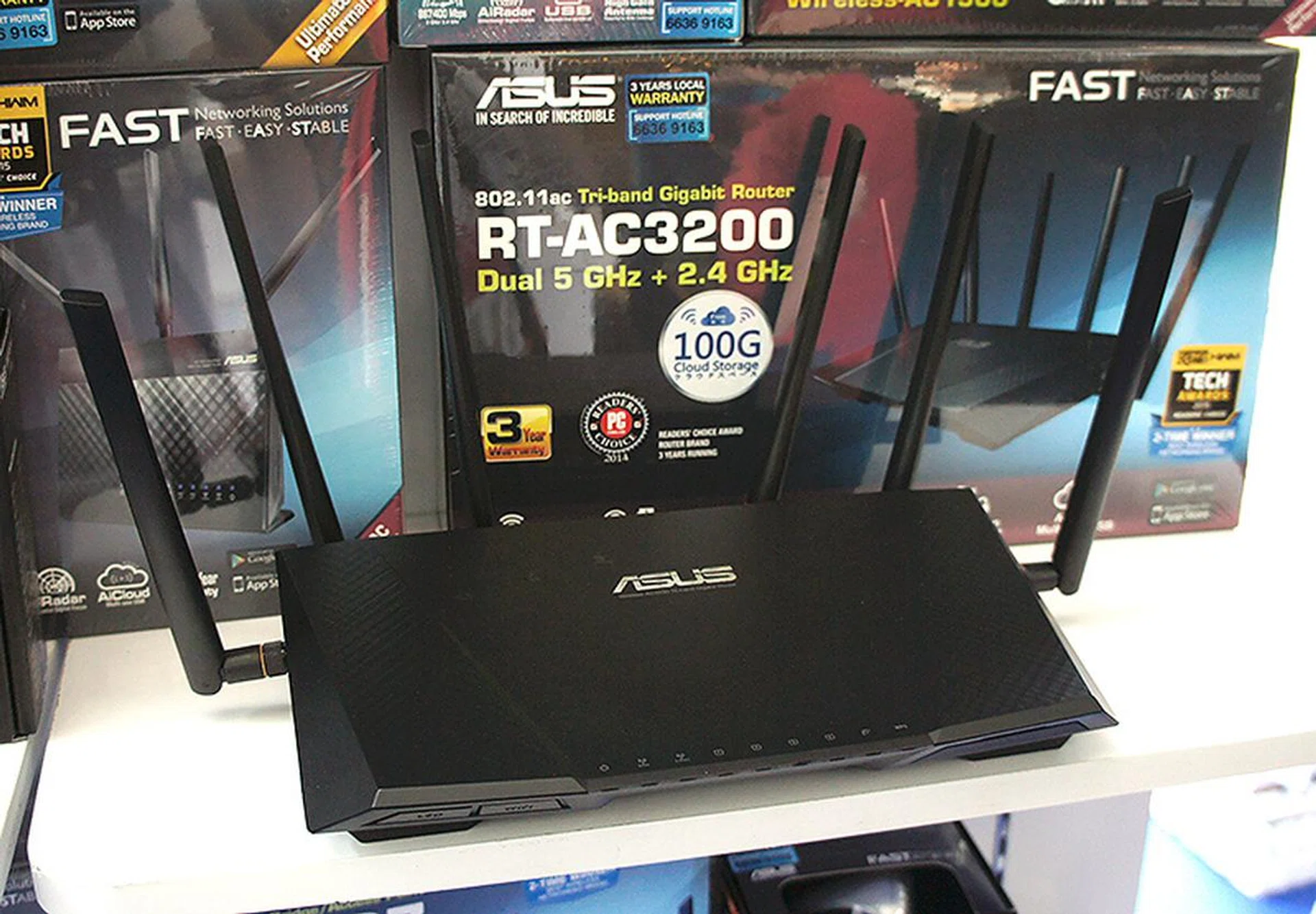 ASUS has just launched its new RT-AC3200 router at the IT Show. This massive router with 6-antennas was designed specifically for households with multiple connected devices. It broadcasts three networks - one 2.4GHz and two 5GHz - and offers speeds of up to 3200Mbps. It is going for $409 (U.P.: $429) and comes with free external DVD-RW drive and McAfee Internet Security.