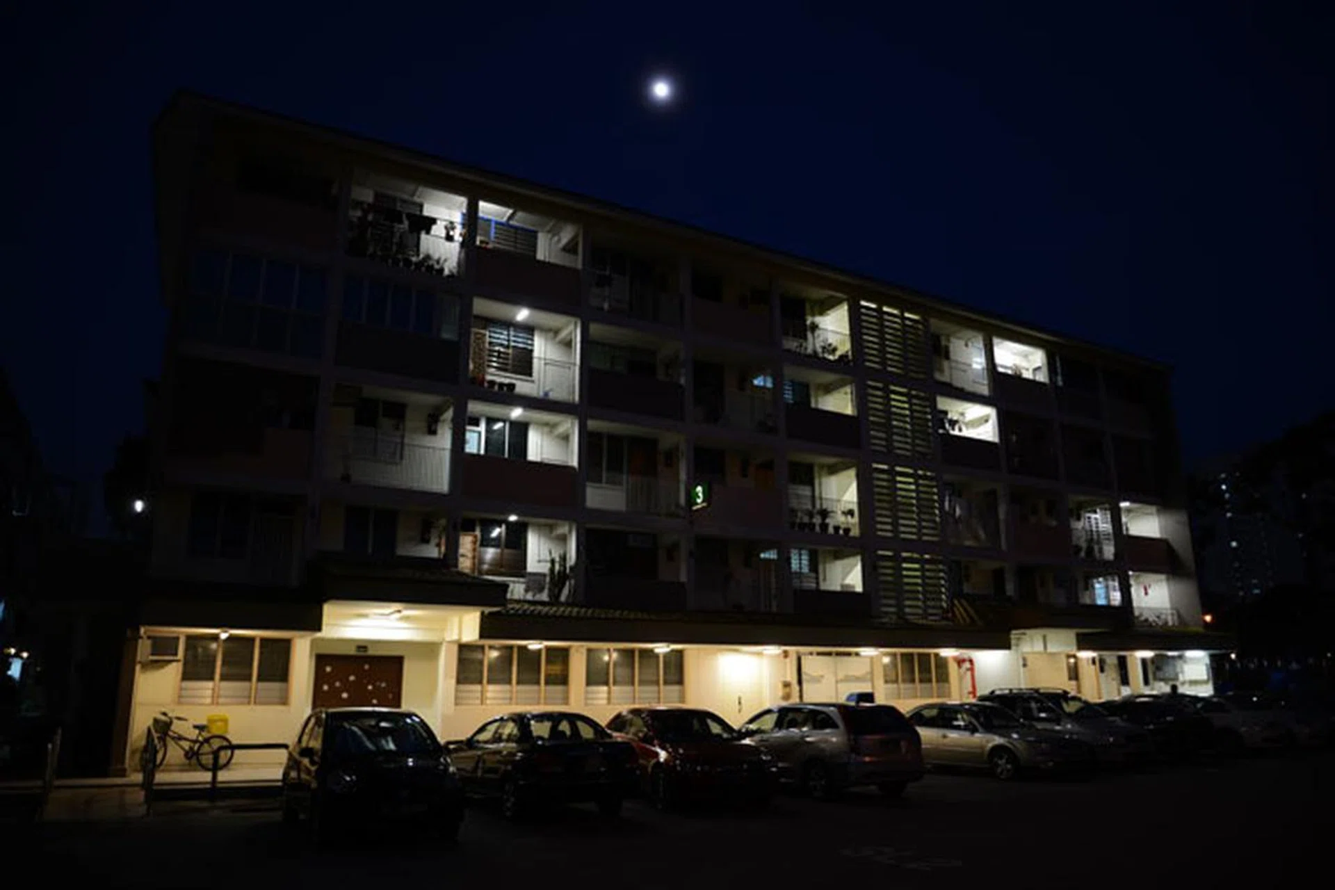 f/3.5 at 24mm, 1/8 sec, ISO 400. The image is seriously underexposed.