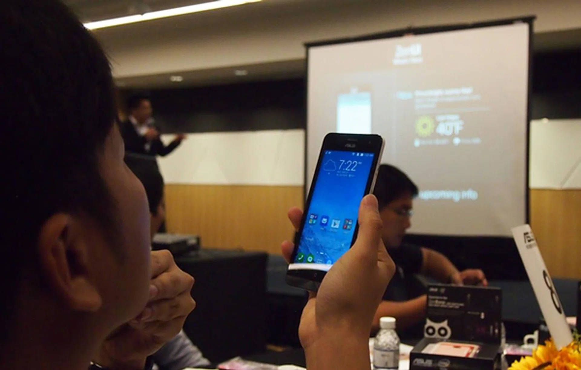 Participants learnt about the different features of the ZenUI and how useful they are in daily use.