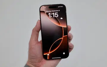 The new iPhone 16 Pro in desert titanium. Photo: HWZ