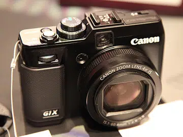 The Canon PowerShot G1 X would look and feel familiar to those who are used to the PowerShot G12.