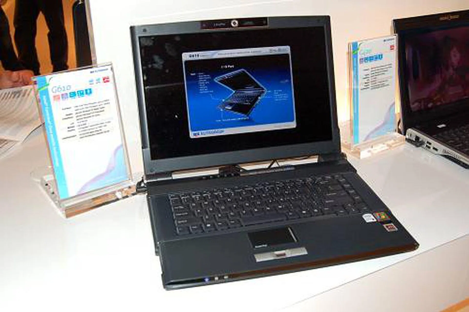 The G610 is a Centrino Duo notebook with a 15.4-inch WXGA screen and can be configured for either ATI's Mobility Radeon X1600 or NVIDIA's GeForce Go 7600.