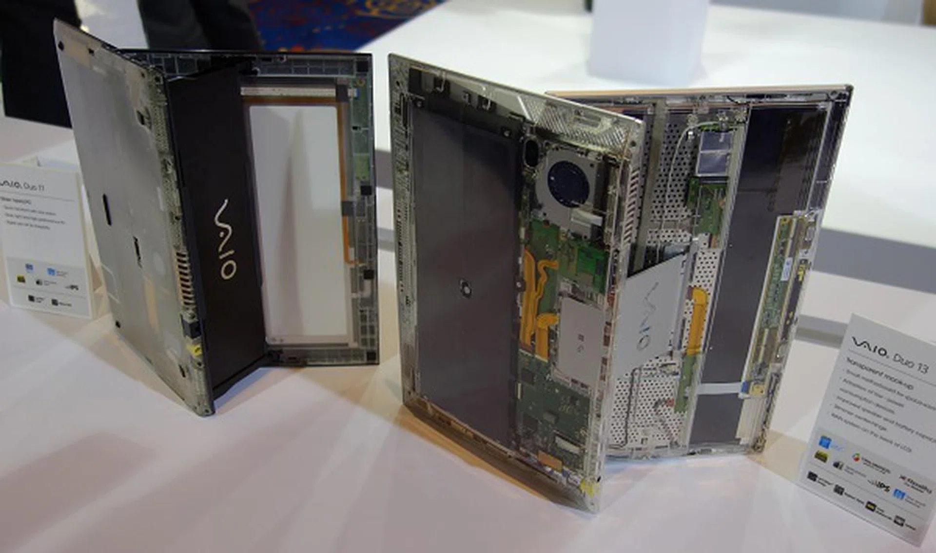 To reduce the overall motherboard size on the new Duo 13, some components such as wireless radio cards were detached from the main motherboard and shifted to sit behind the display assembly.