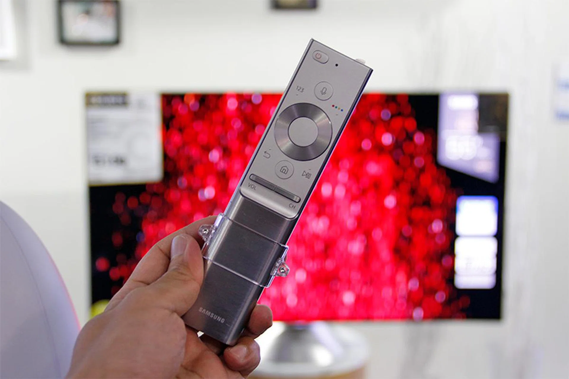 The One Remote lets you control multiple set-top boxes with a single remote controller.