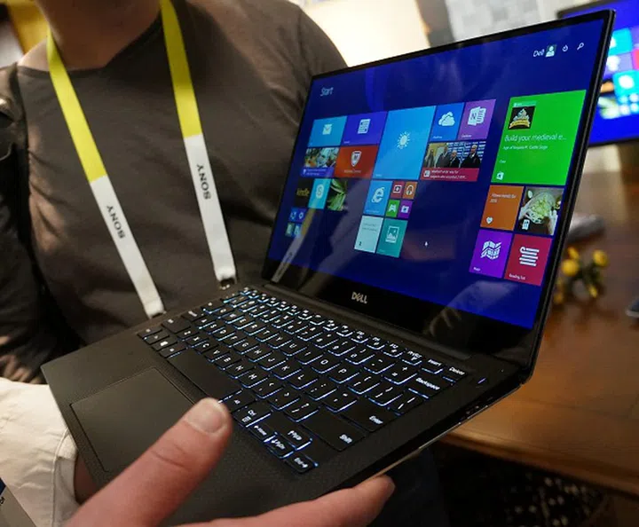 Yet another view to show the notebook's ultra-thin profile.