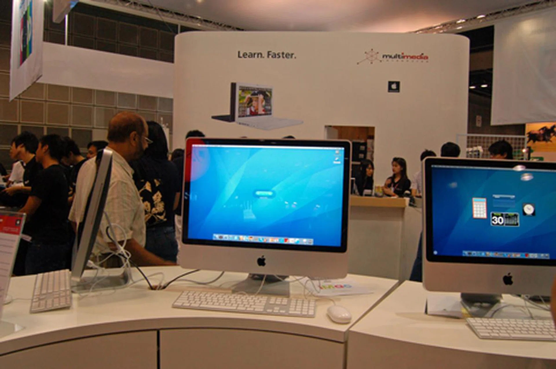  Priced at $2048 for the 20 inch 2.0GHz model, the new iMac has an option to upgrade to the 2GB RAM at $88 with free Microsoft Office STE and cleaning kit. Definitely worth looking out for.  