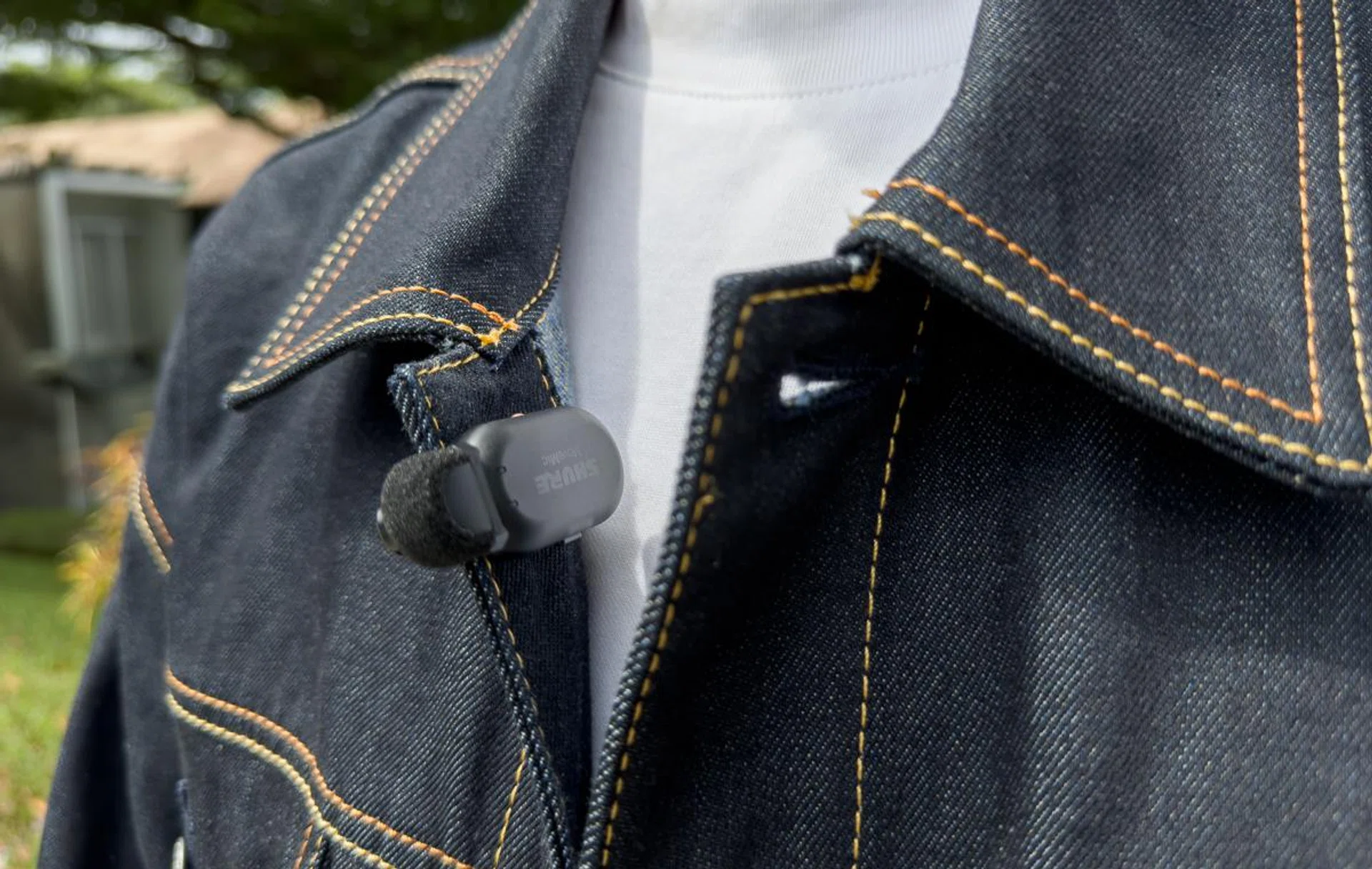 The clip works well with thicker fabrics too