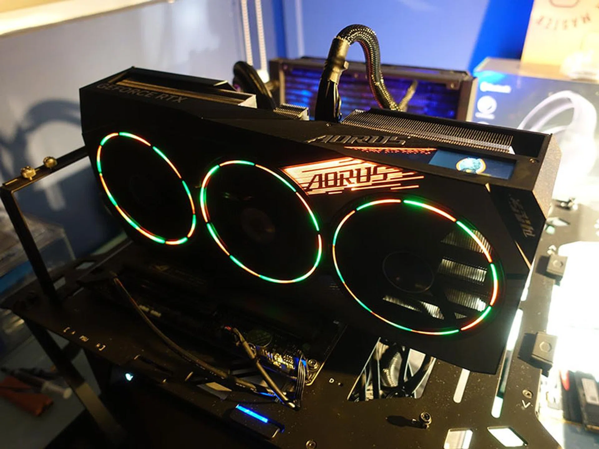 Gigabyte Aorus GeForce RTX 4080 Master review: All about that RGB ...