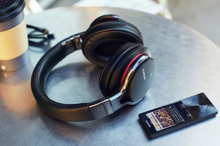 The MDR-1ABT offers great audio and fantastic wireless convenience.