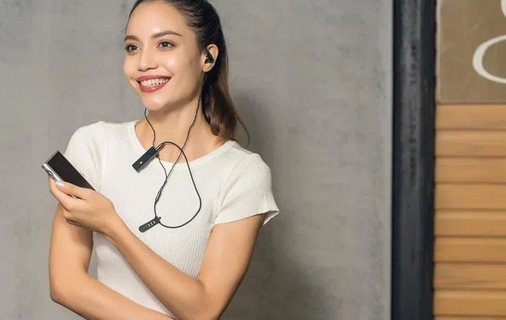 The FiiO M9 supports aptX-HD and LDAC, ensuring you get a quality wireless listening experience.