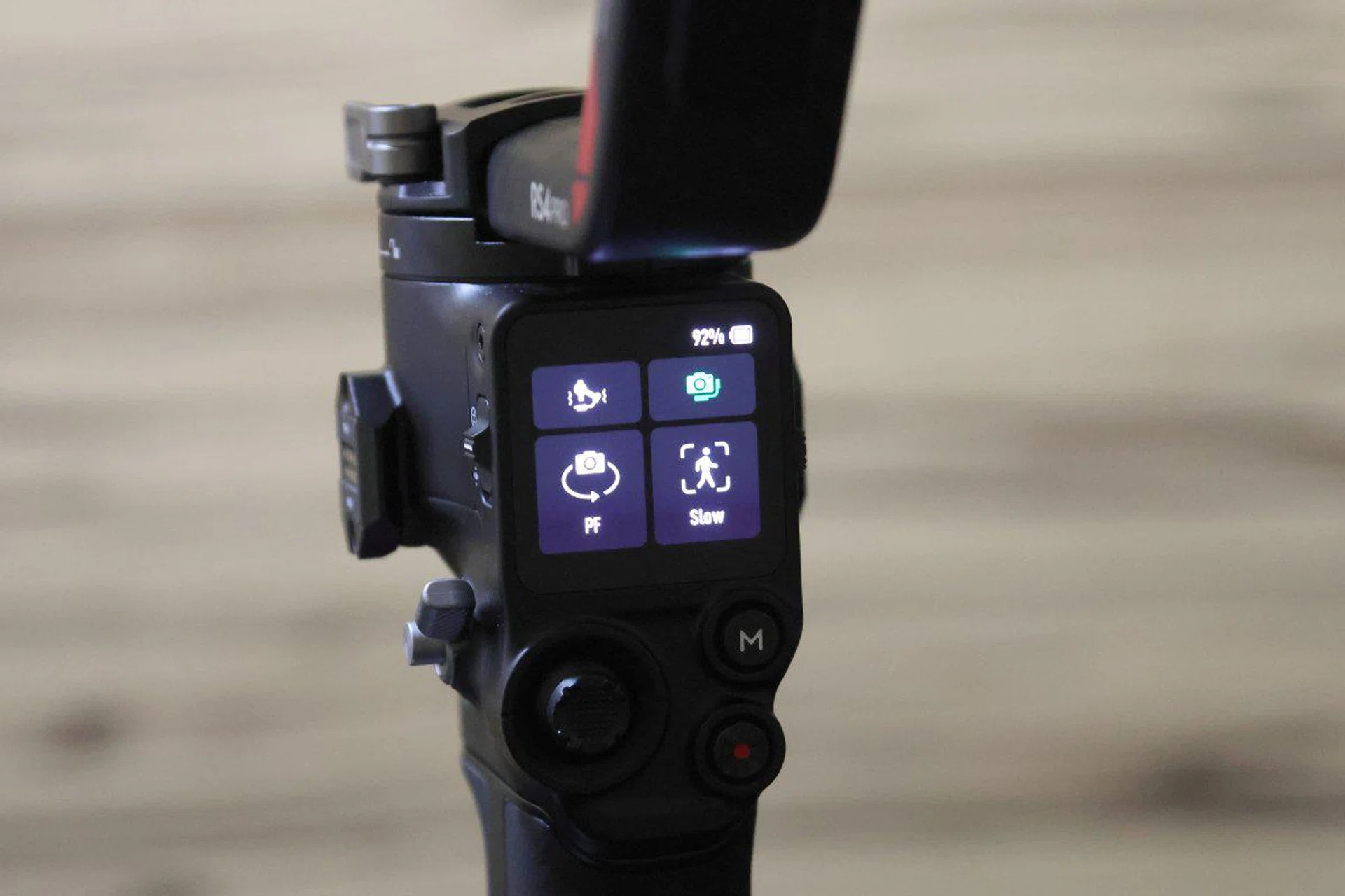 You can find most of the control at the gimbal base around the OLED touchscreen.