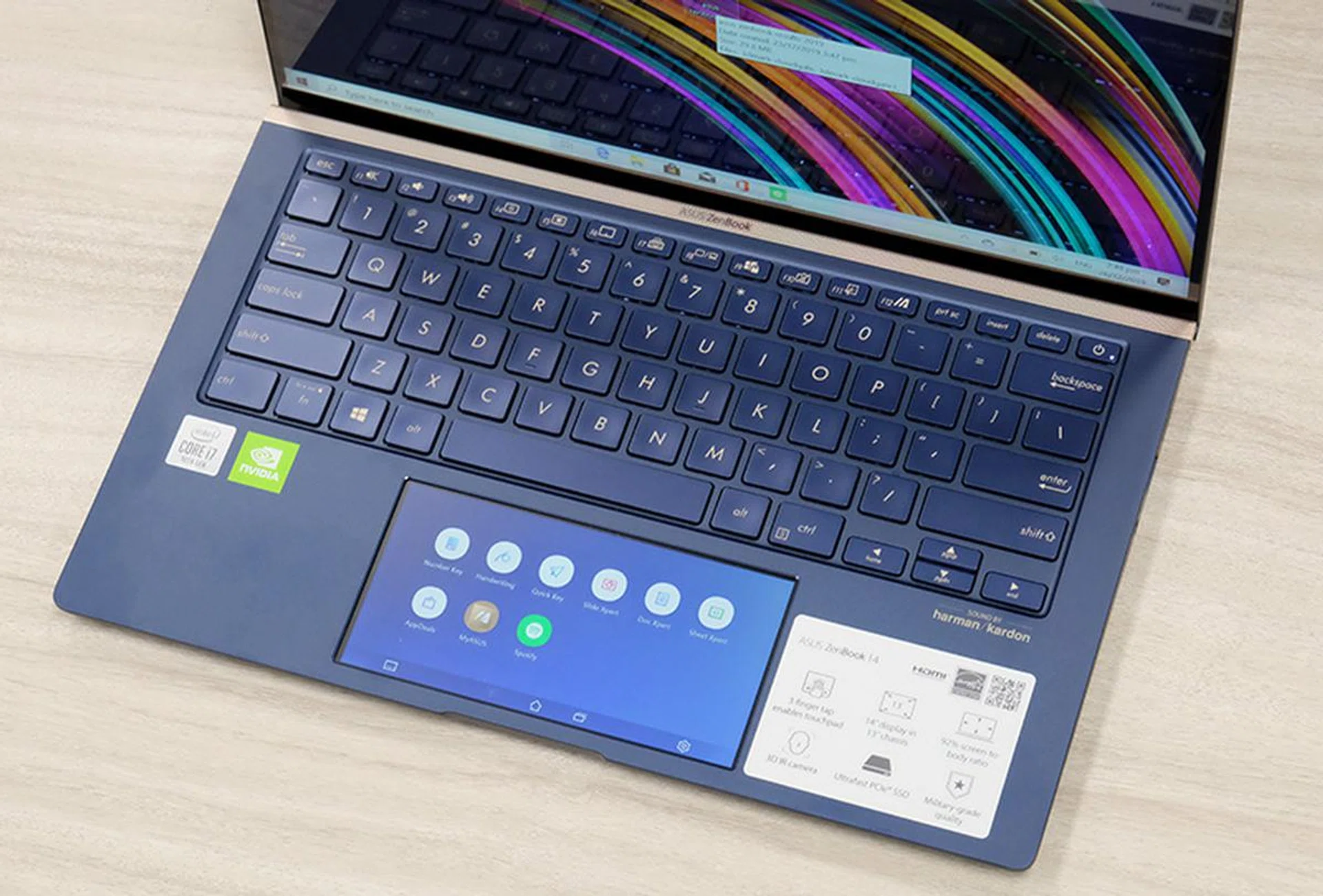 The keyboard has a sensible conventional layout and a generous amount of travel.