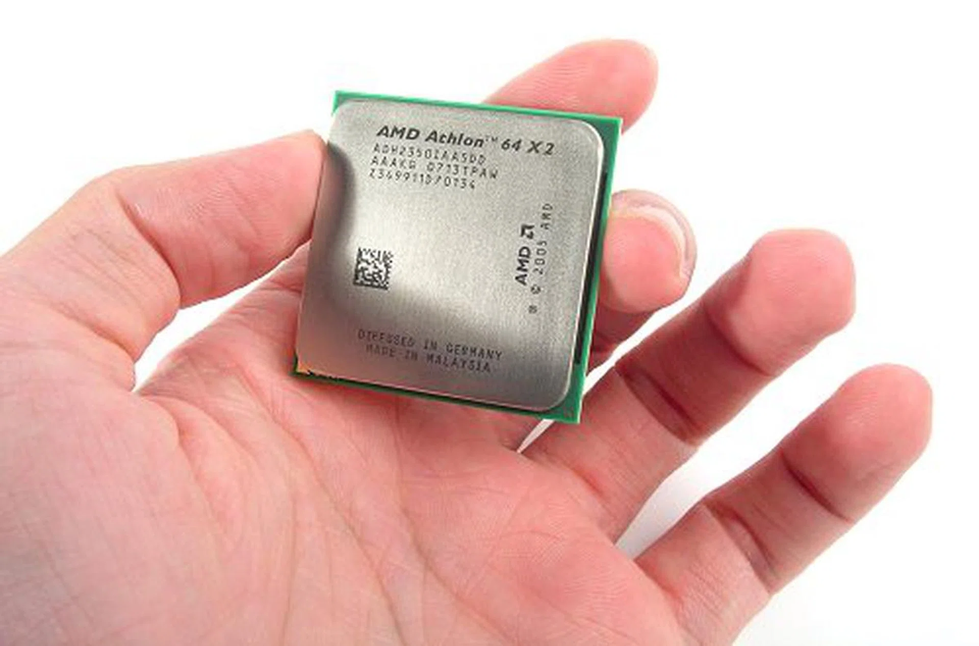 AMD shows that there is still life yet for the Athlon 64 architecture, now optimized for industry leading power efficiency. However the lead is small and performance falls short of expectations of its class.