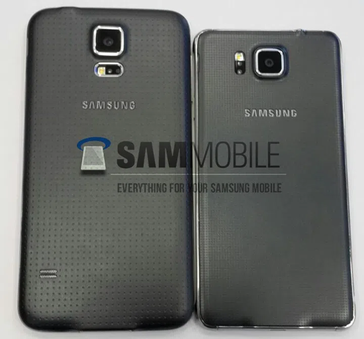 The Samsung Galaxy Alpha (right) appears to have the same back cover as the Galaxy S5 (left) <br>Image source: SamMobile