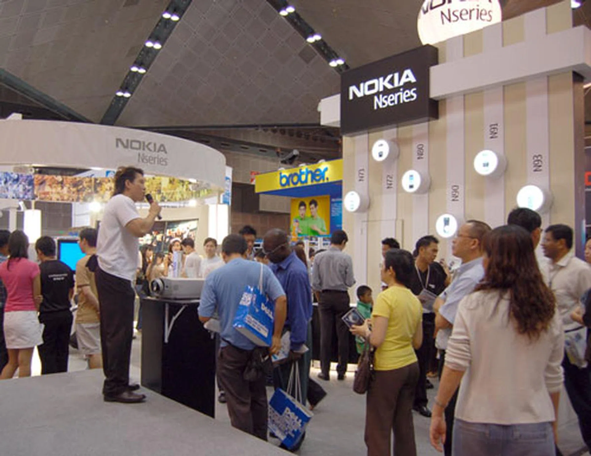 Nokia’s huge booth complete with an events stage attracted large crowds with its contests that gave away plenty of Nokia prizes throughout the day.
