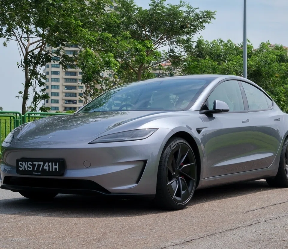 Tesla Model 3 Performance