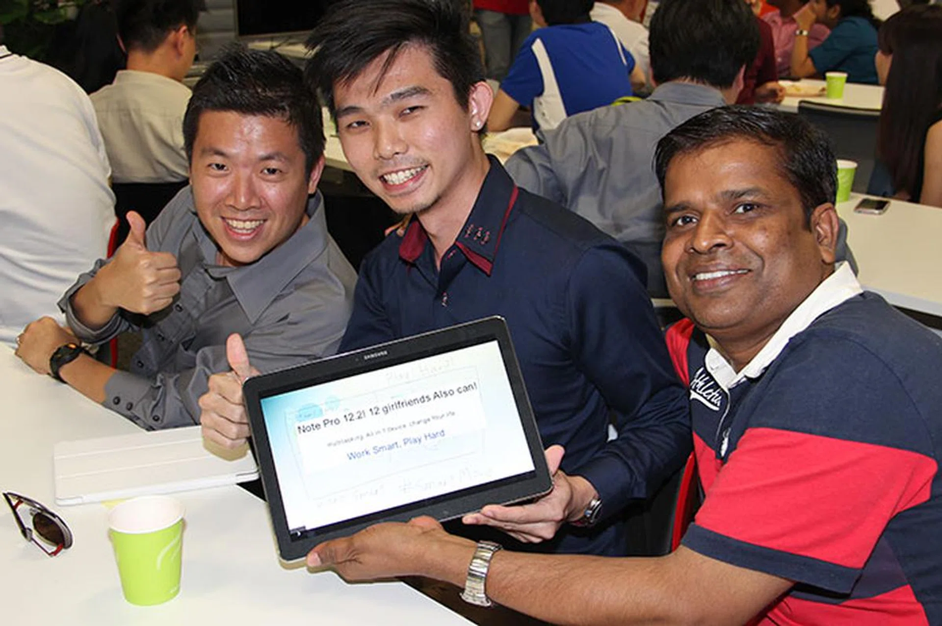 To quote this team: "With the Note Pro 12.2, 12 girlfriends also can!"