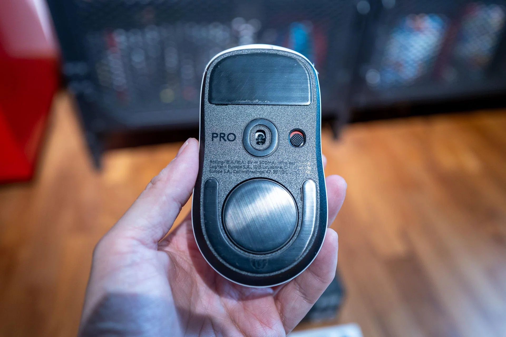 Superstrike mouse skates