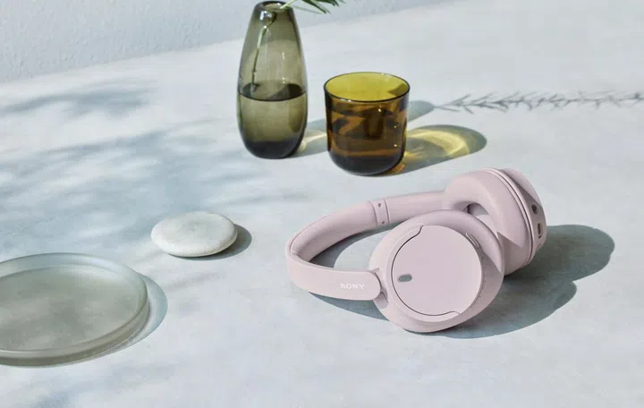 Sony WH-CH720N headphones. Photo: Sony.