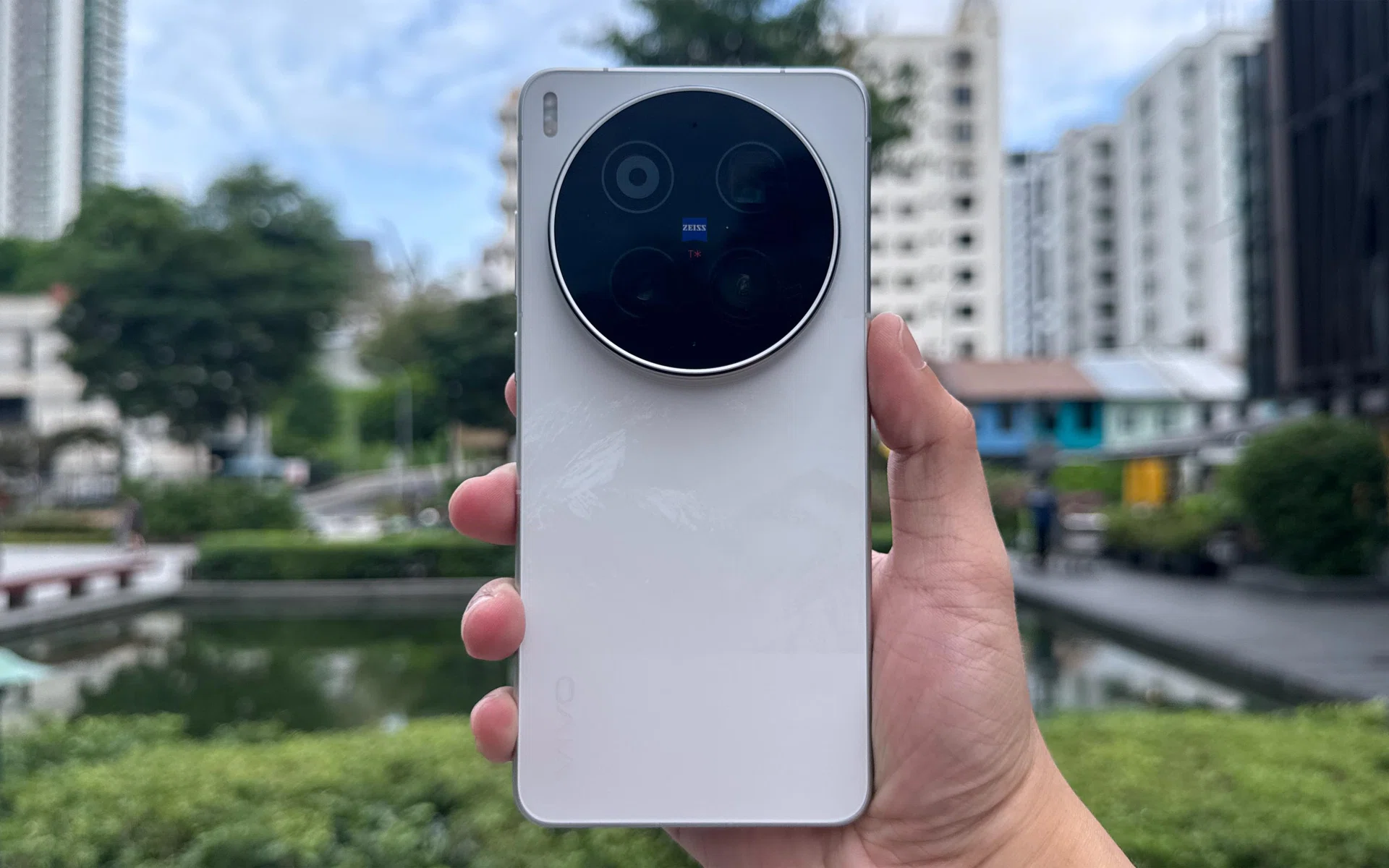 Vivo X300 Ultra review