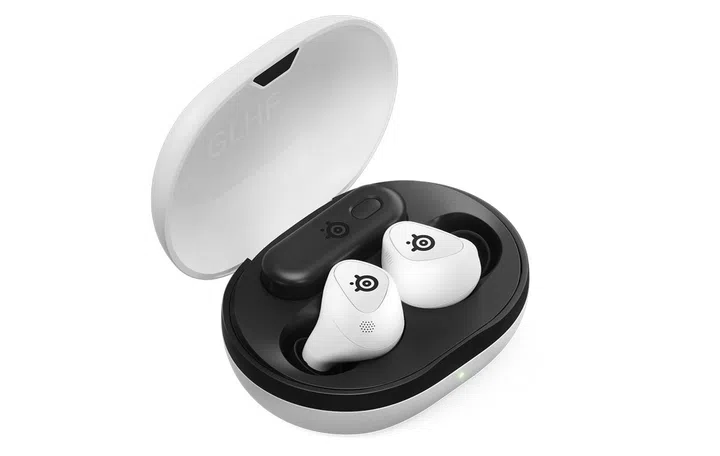 The PlayStation version is available in black and white, whereas the Xbox version is only available in black.