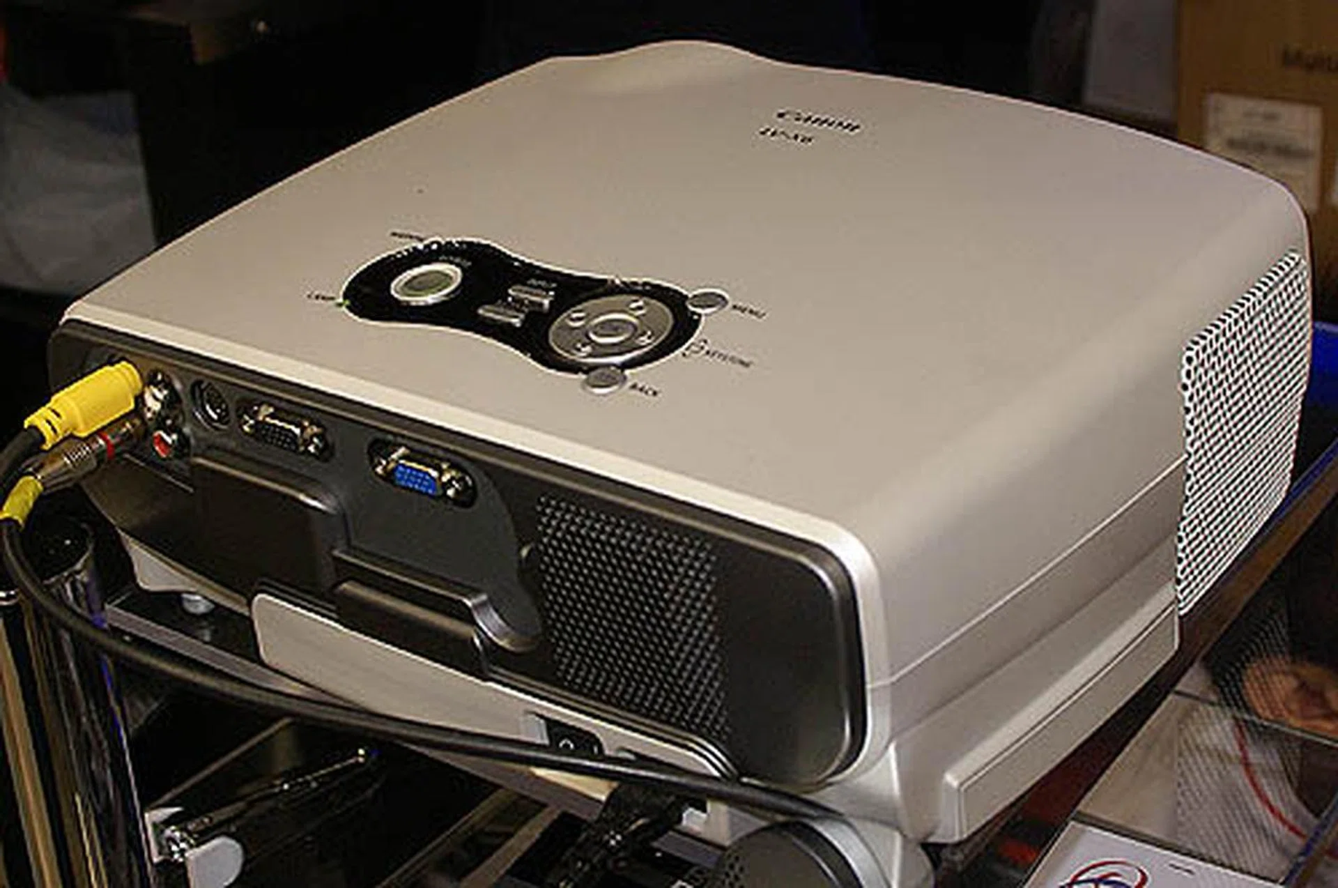 The LV-X6 LCD projector is Canon's star buy item supporting XGA resolution, 1,500 ANSI lumens and a contrast ratio of 500:1. The price? Only $1599.