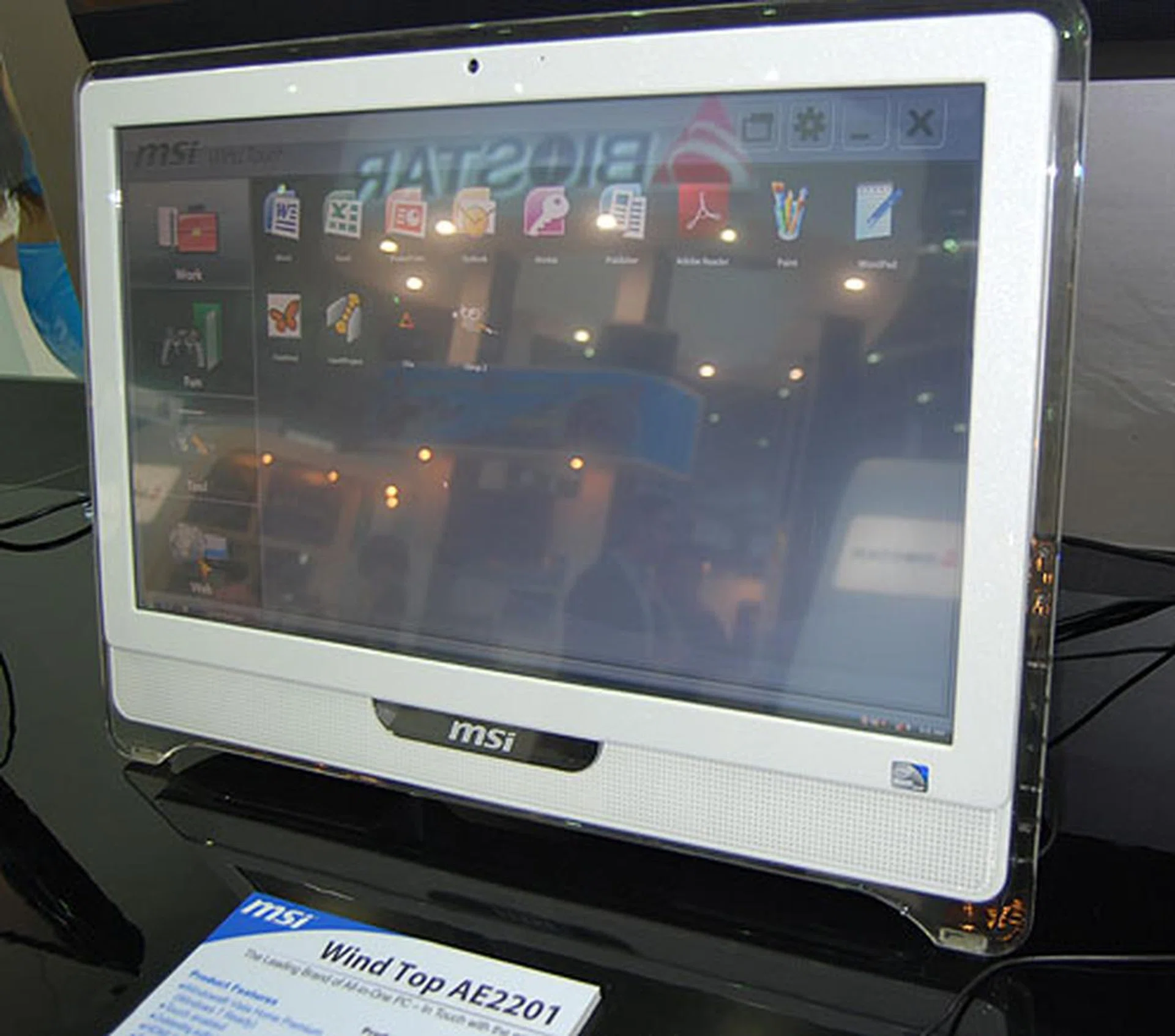 NVIDIA's Ion platform is getting some love from MSI with this AE2201 AIO PC. The dual-core Intel Atom 330 inside is paired with the Ion's GeForce 9300 based graphics for a system capable of playing HD1080p videos. It's a good thing that the 22-inch display has a native resolution of 1920 x 1080 then.