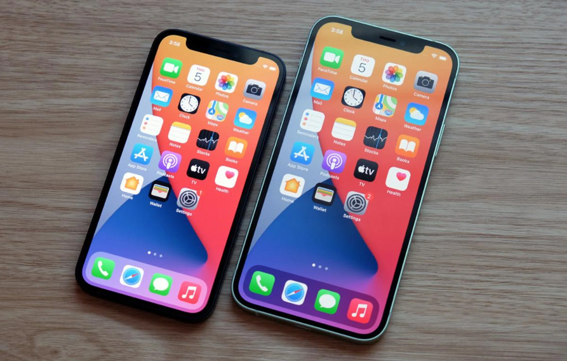 The 5.4-inch iPhone 12 Mini next to the 6.1-inch iPhone 12.