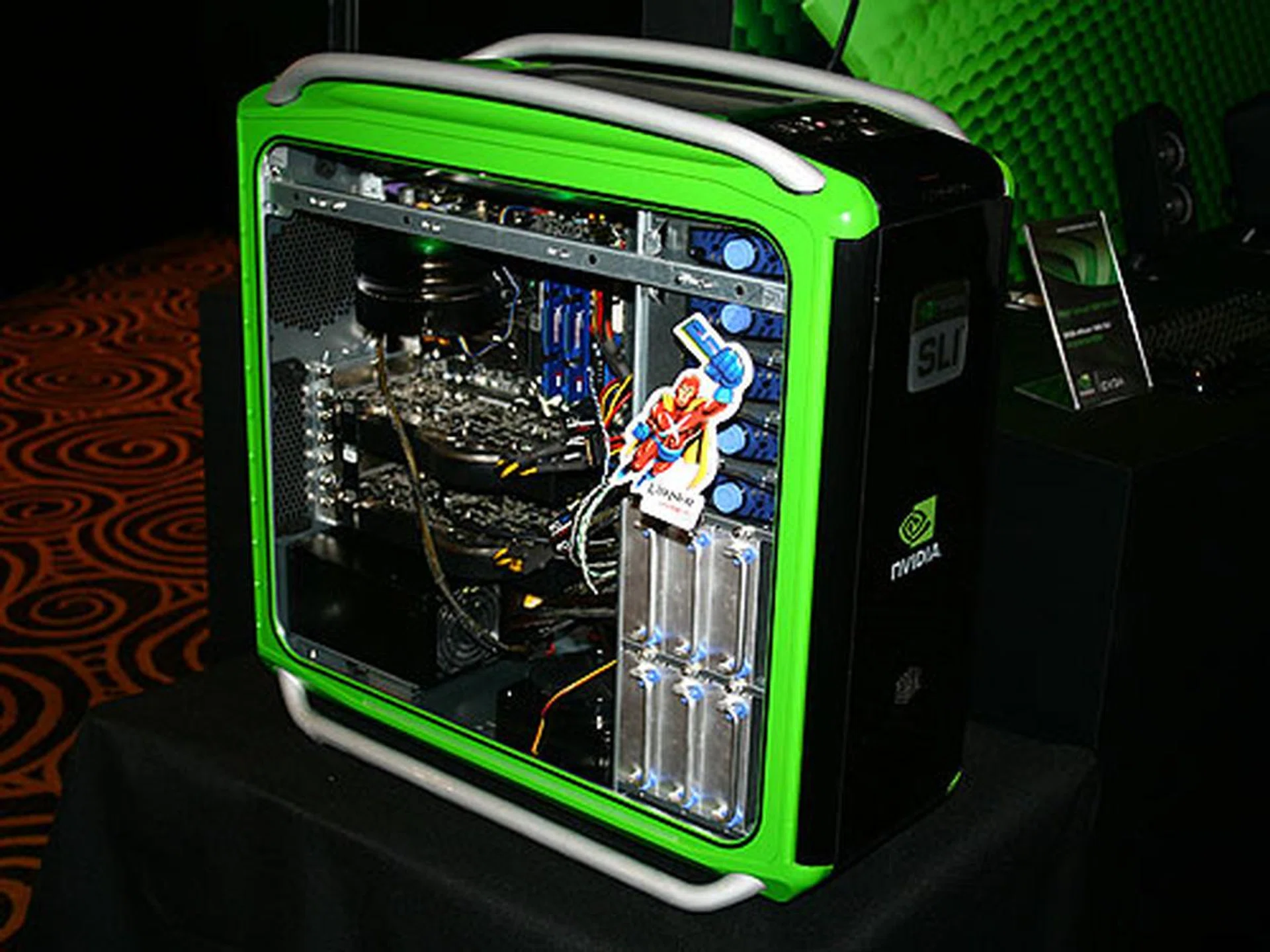  The most powerful gaming machine was on display in NVIDIA's suite. This machine had two GeForce 8800 Ultra cards configured in SLi mode.  