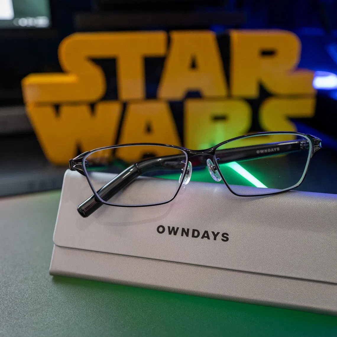 The Owndays x Huawei Eyewear 2 doesn't do much and that's exactly