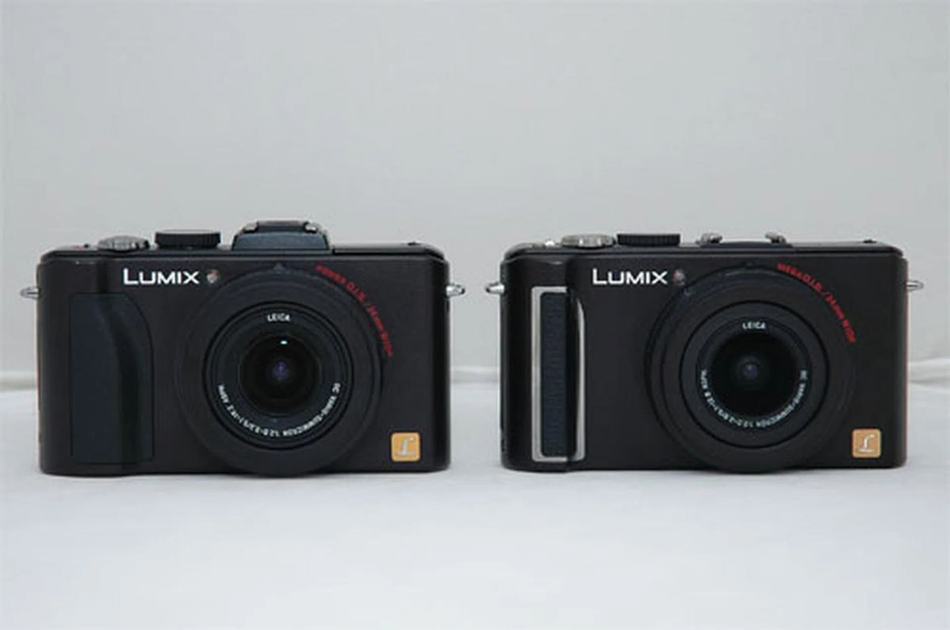 Can you tell which is which? The LX5 is on the left, while the LX3 is on the right.