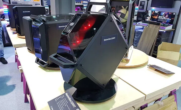 Cooler Master MasterBox Q300T