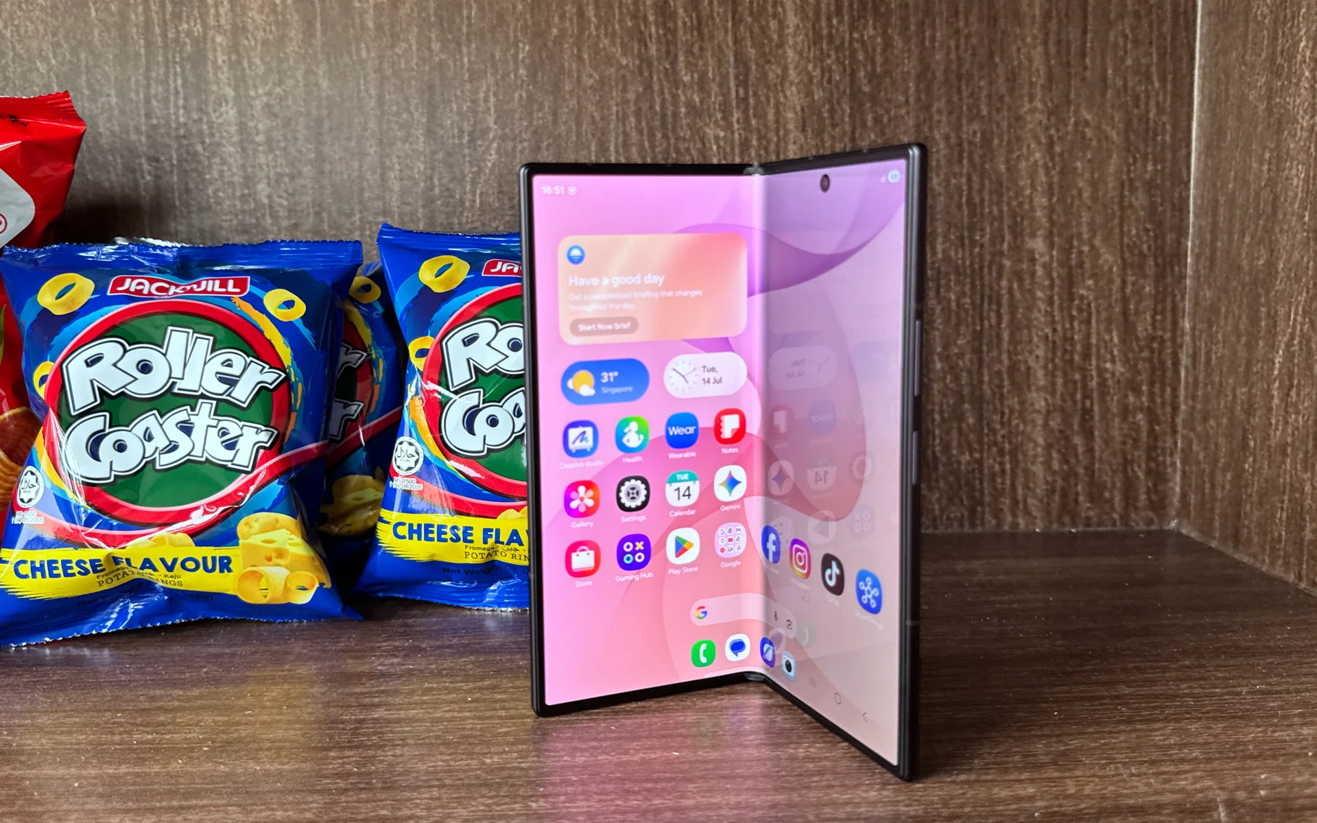 Samsung Galaxy Z Fold8 Ultra review