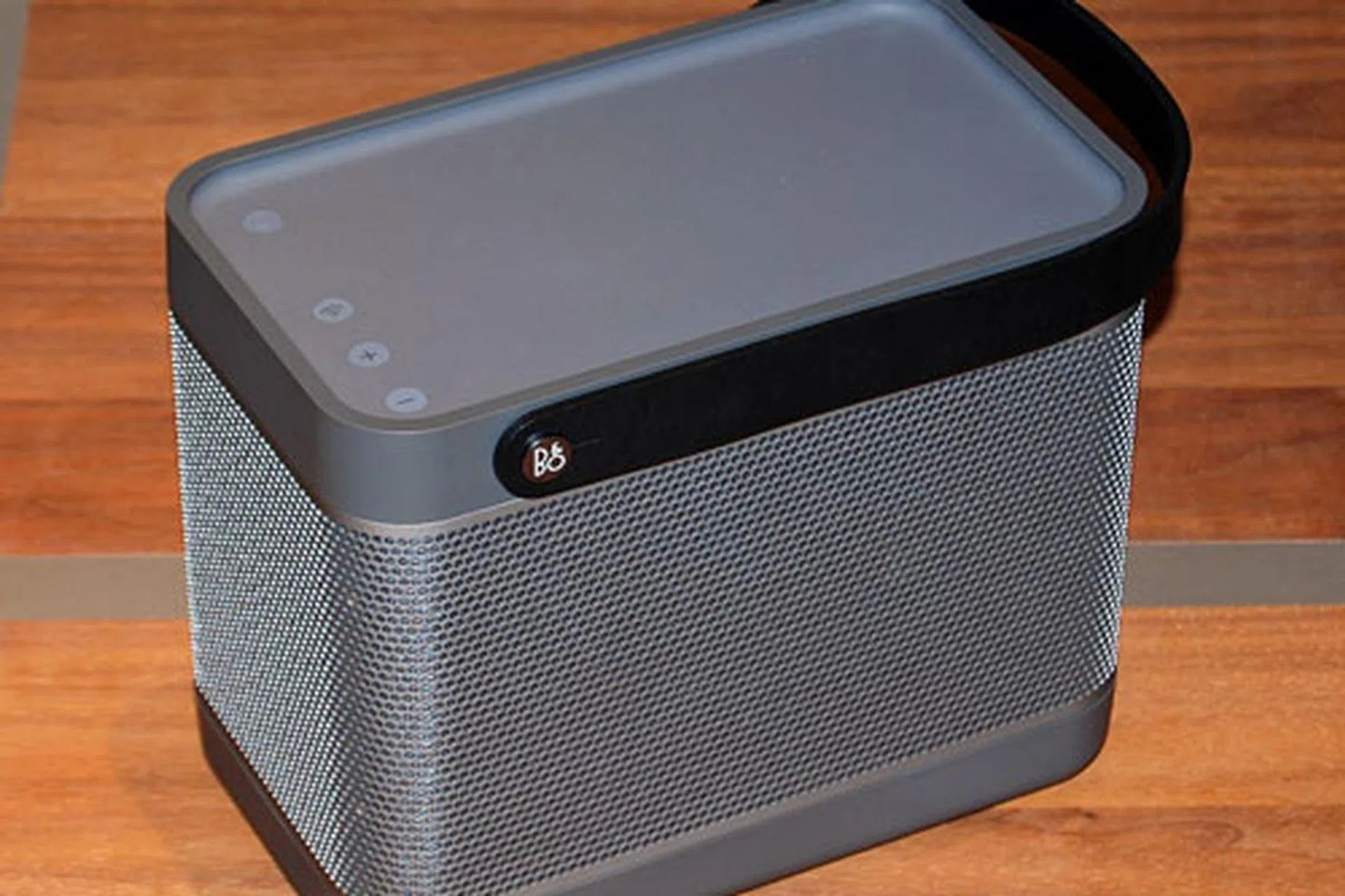 The stylish and chic new Beolit 12 portable speaker is the first product to be launched under the new B&O Play branding. 