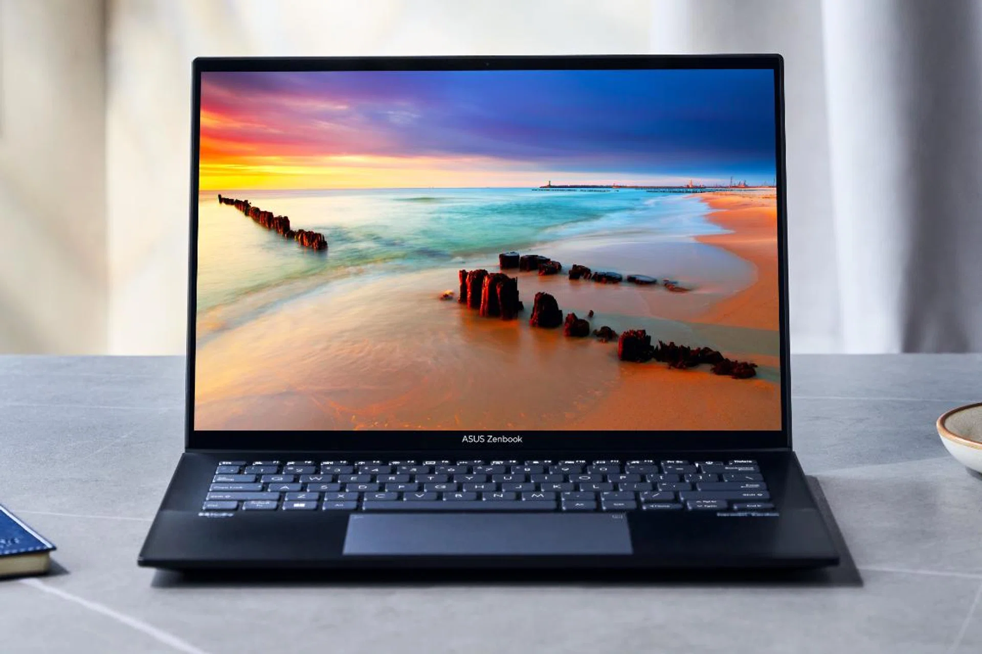 The new ASUS ZenBook 14 OLED UM3402 (Image source: ASUS)