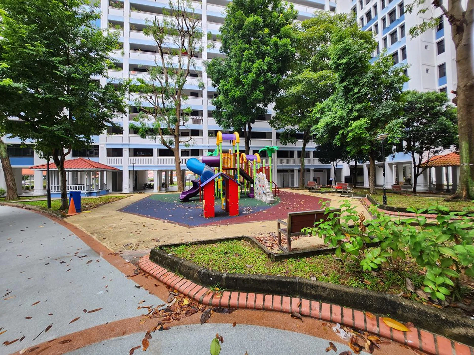 Ultra-wide-angle camera.