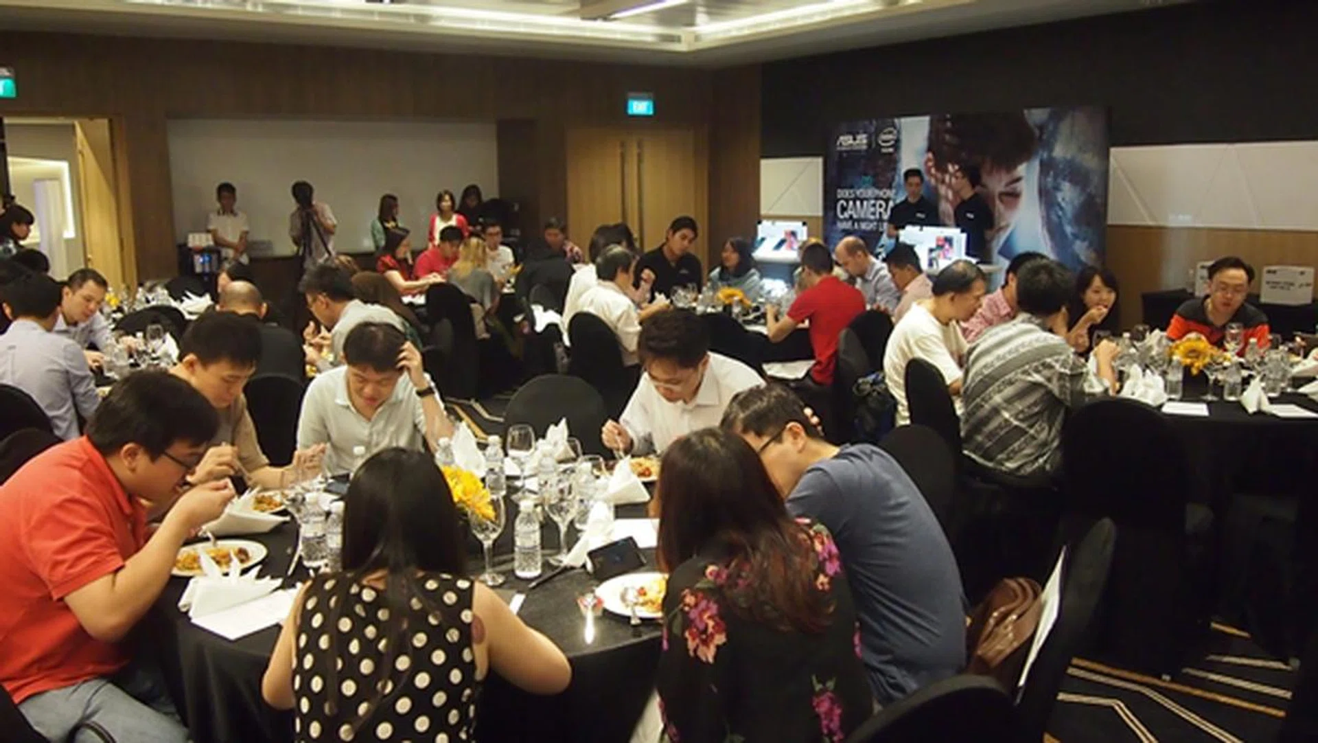 Good food, excited members and a new device to toy with - what more can one ask?