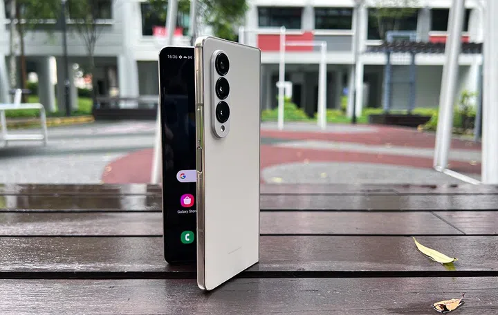 The Samsung Galaxy Z Fold4.