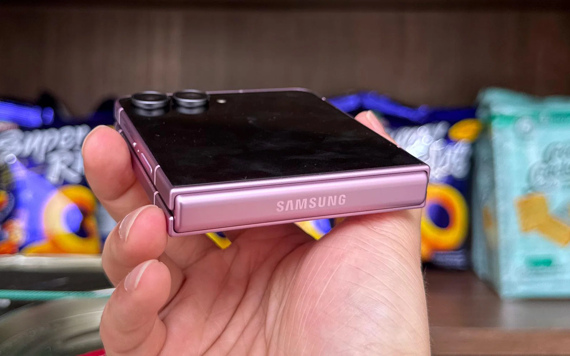 Samsung Galaxy Z Flip8