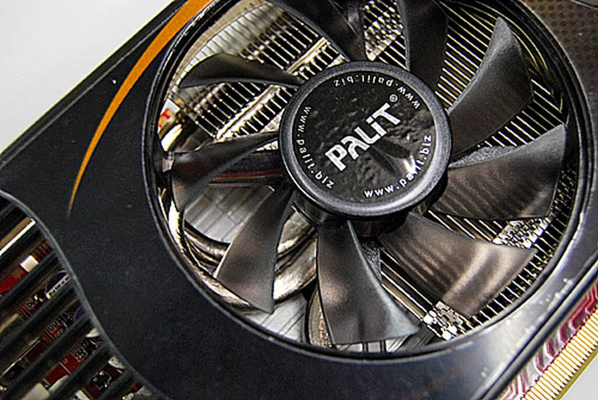 A closeup of the rather large 75mm fans, which blows cool air onto the large elaborate heatsink just underneath.
