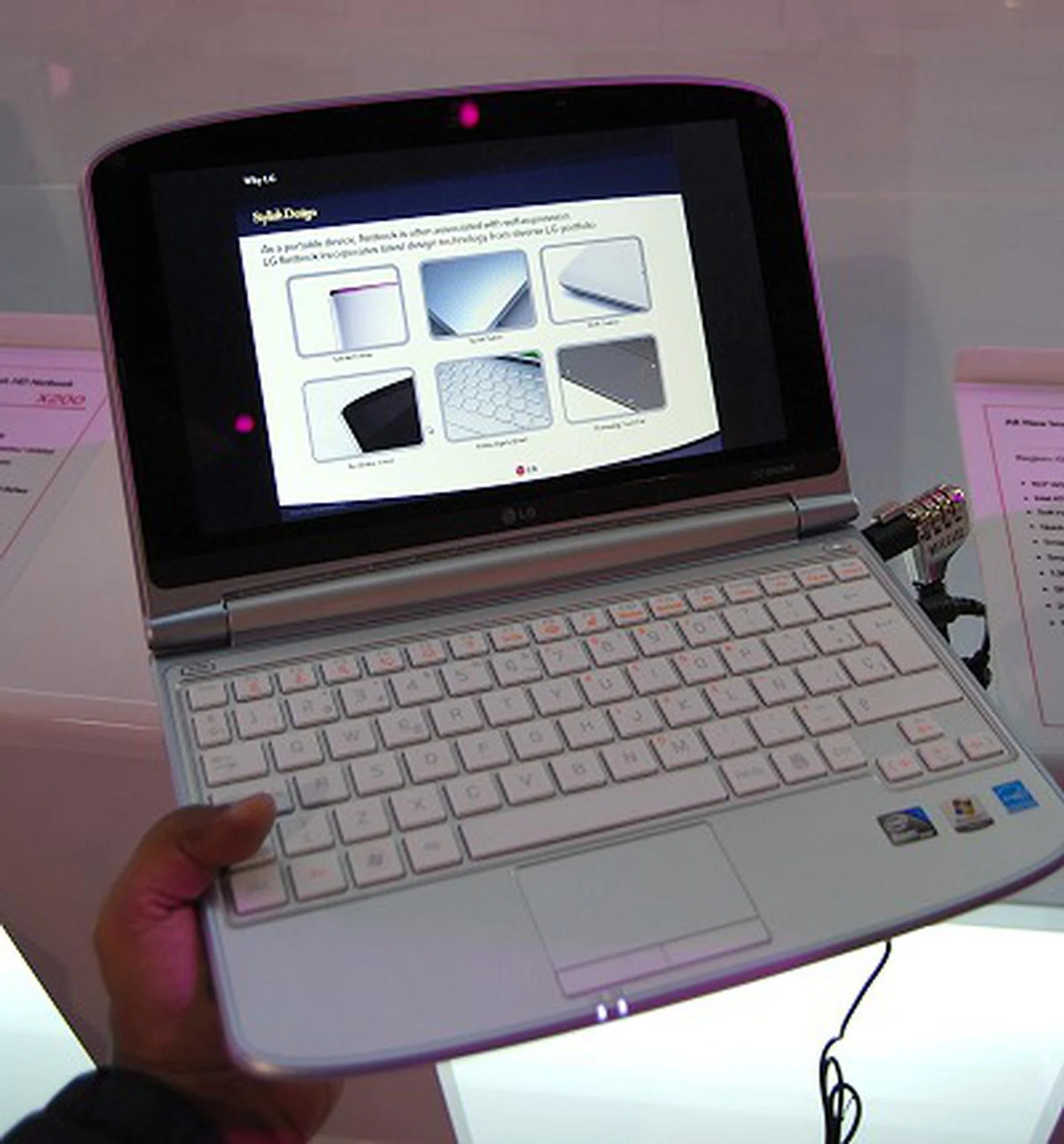 The LG X200 is the successor to the X120 netbook. This newcomer sports the newer Pineview CPU. Weighing in at 1.2kg, this chic designed netbook sports Windows 7 Starter, Quick Boot, and Soft Handover (WiFi and 3G connectivity handling).