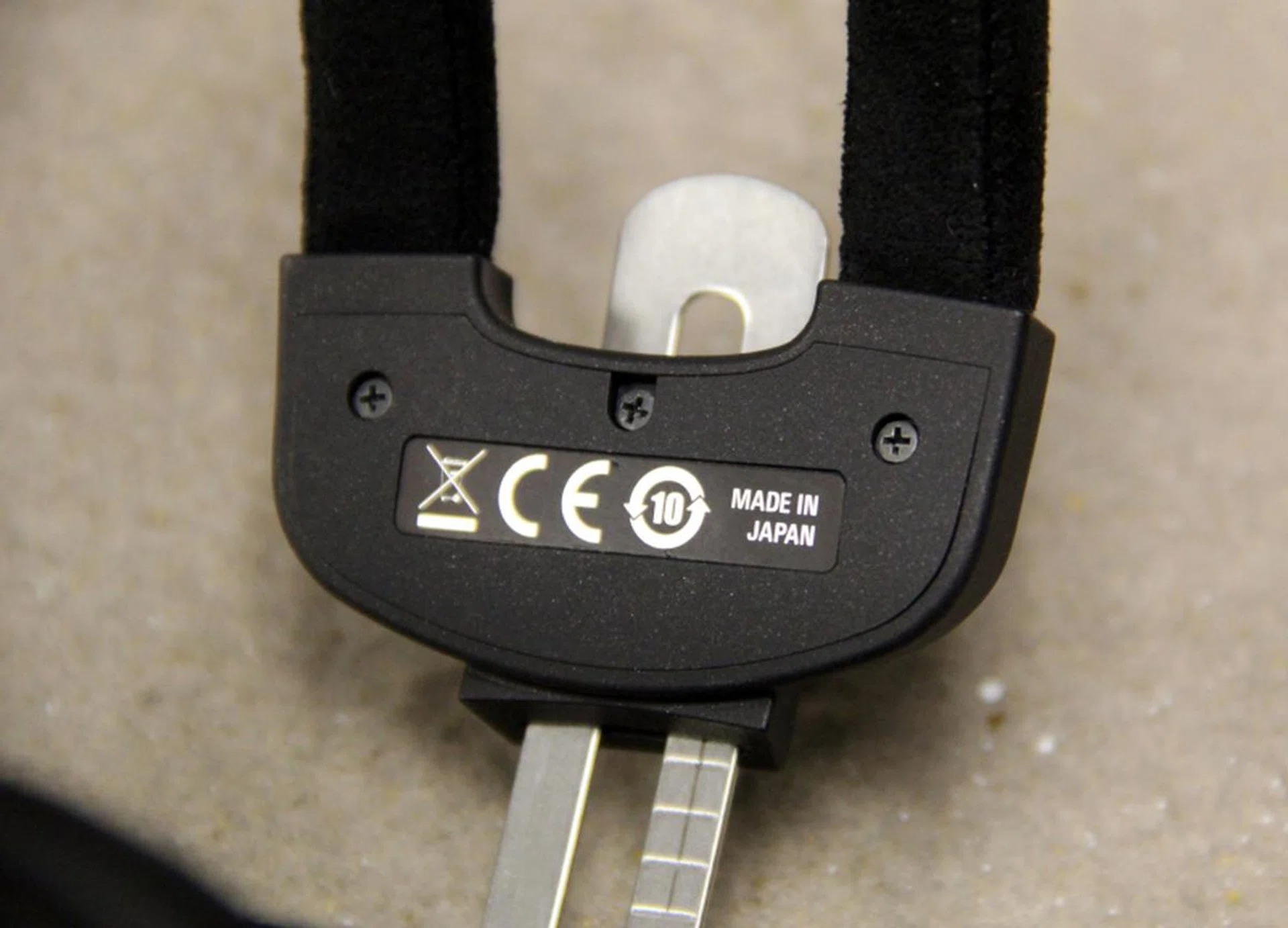 Each ATH-ADX5000 headphone is assembled by hand in Japan.