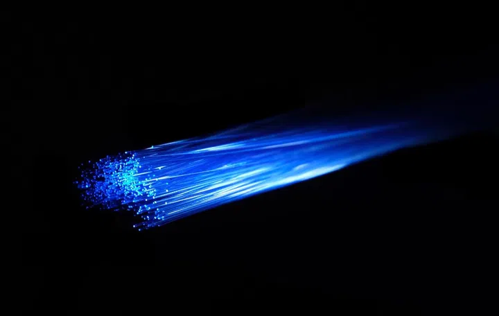 The new cable can reach speeds of 100 terabytes per second. Image source: Unsplash.