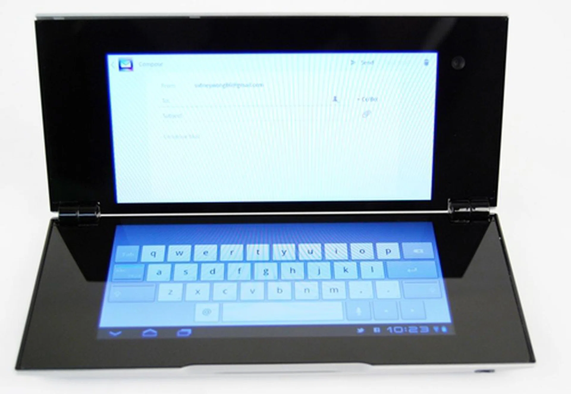 Email, one of the most commonly used apps on tablets, is also optimized for use on the Sony Tablet P. The virtual keyboard occupies the screen at the bottom while the main body of the email stays at the top. The experience is akin to typing on a laptop although 5.5-inch screens are too uncomfortable for long periods of typing. 
