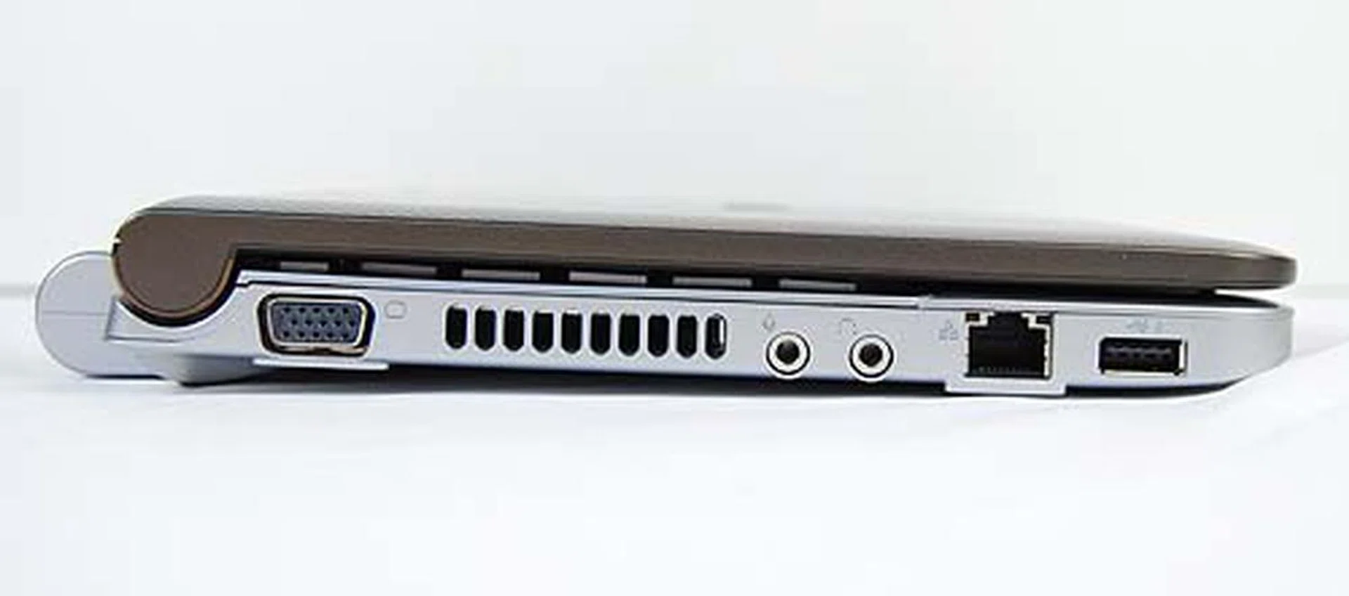 The left side holds the VGA out, audio jacks, LAN port and another USB port. Pretty standard stuff, really.