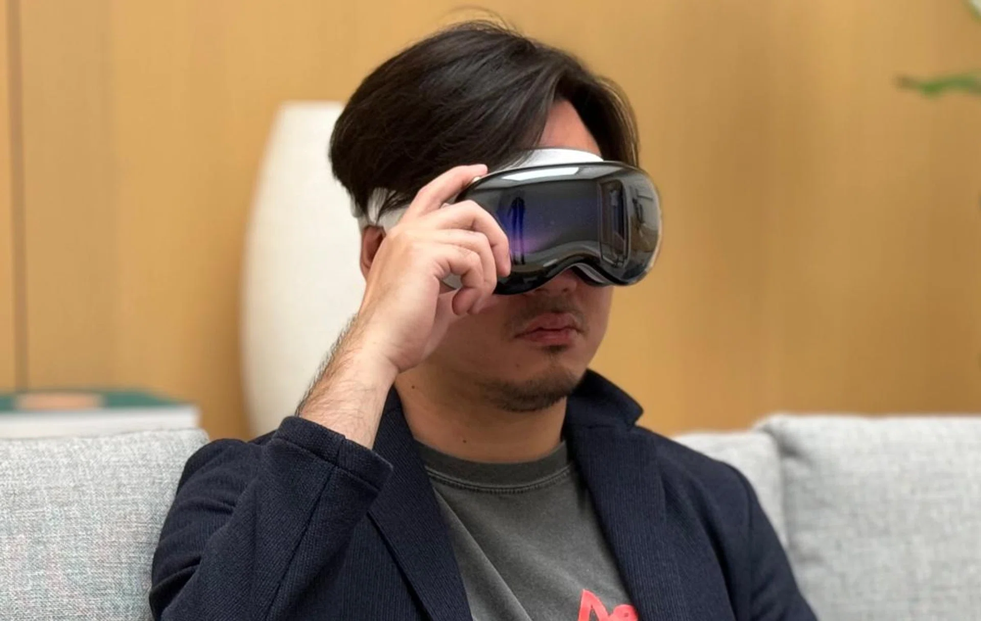 The Apple Vision Pro.