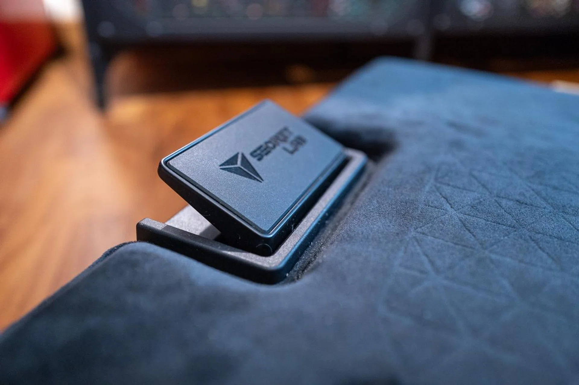Secretlab Professional Footrest impressions: This is some serious next ...